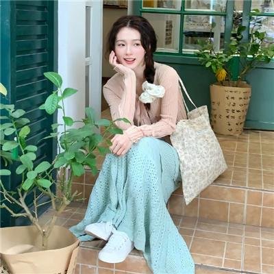 法国谋杀案：洞穴的秘密